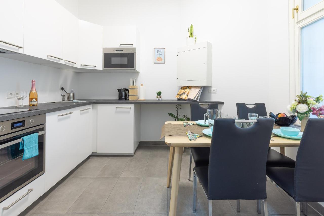 Yeshello Vienna Central Station Apartment Exteriér fotografie