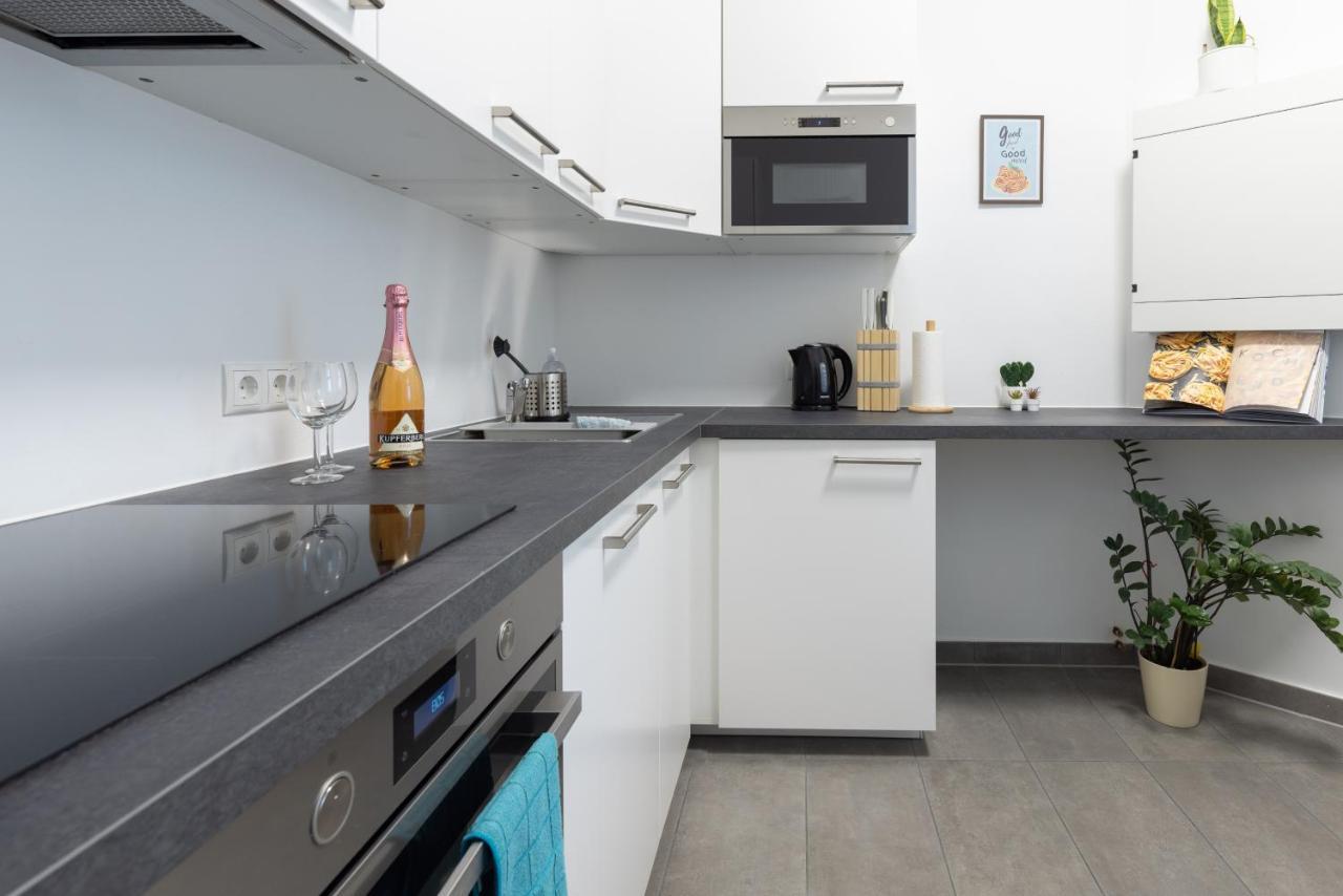 Yeshello Vienna Central Station Apartment Exteriér fotografie